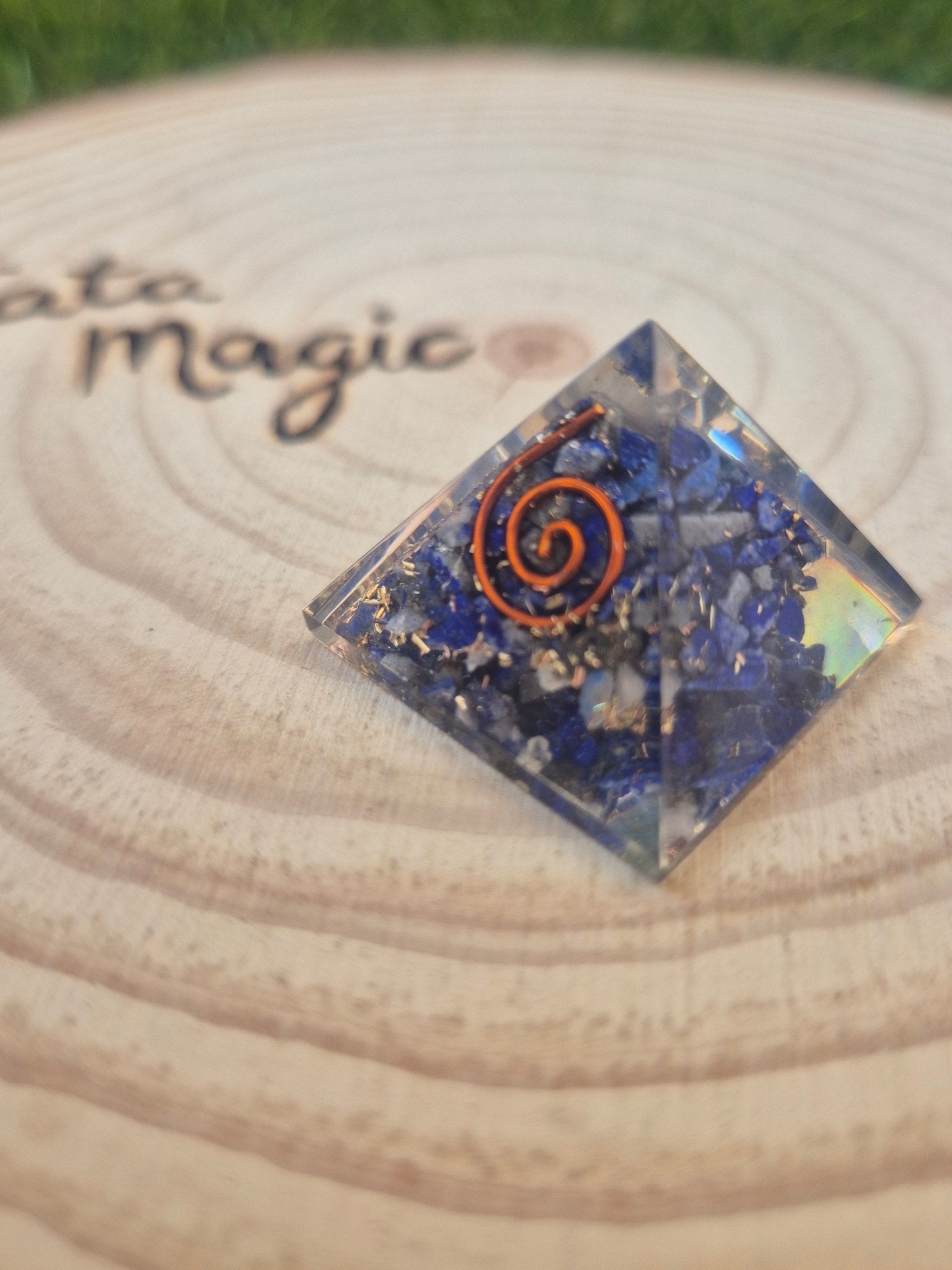 Mini Orgonitas 3x3cm - Armonía, Protección y Transmutación Energética orgonitaTienda esotérica Málaga - La Tienda de Tata Magic: tienda Esotérica en Málaga
